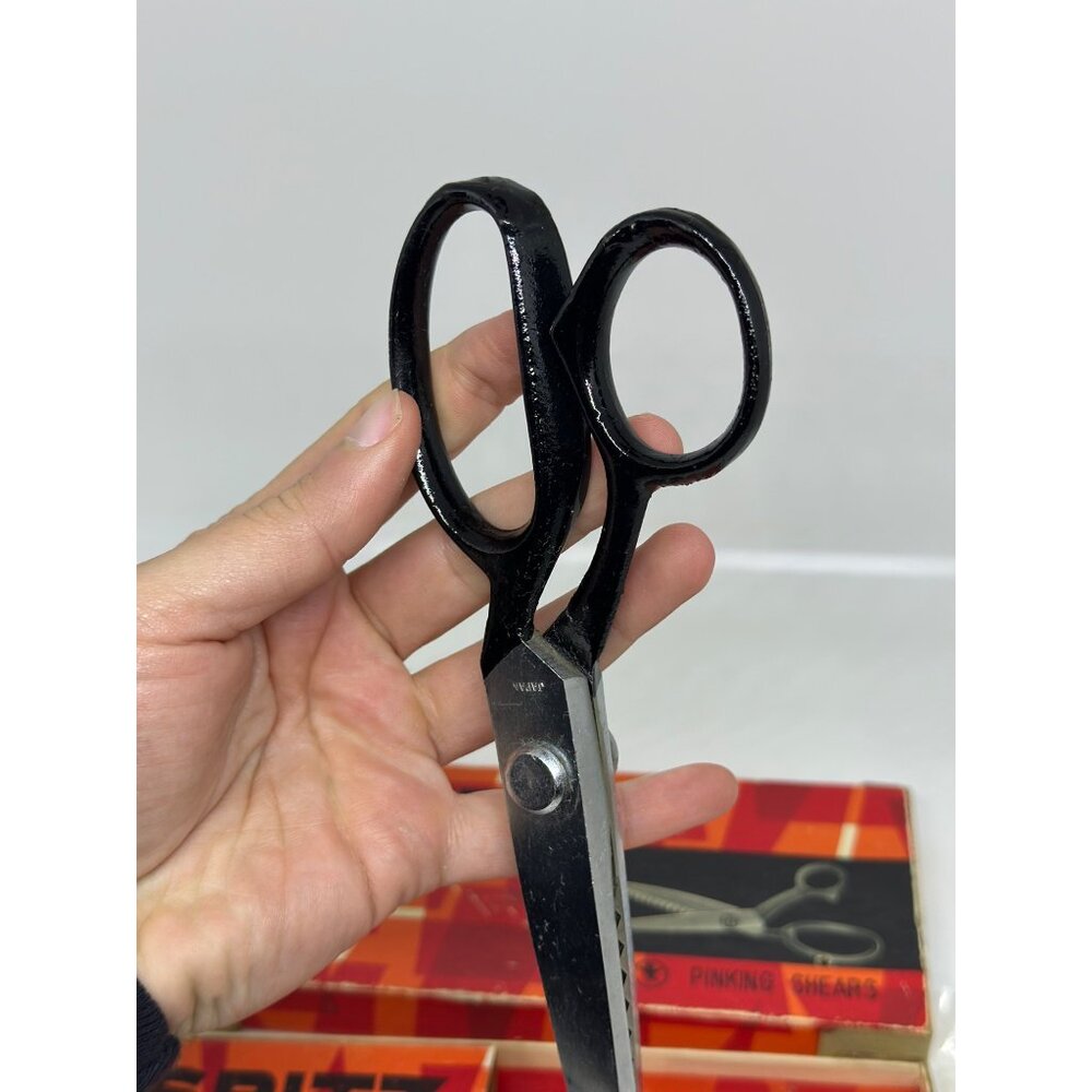 Vintage Spitz Pinking Shears Black Handle Steel Sewing Scissors w/ Original Box - Picture 5 of 9